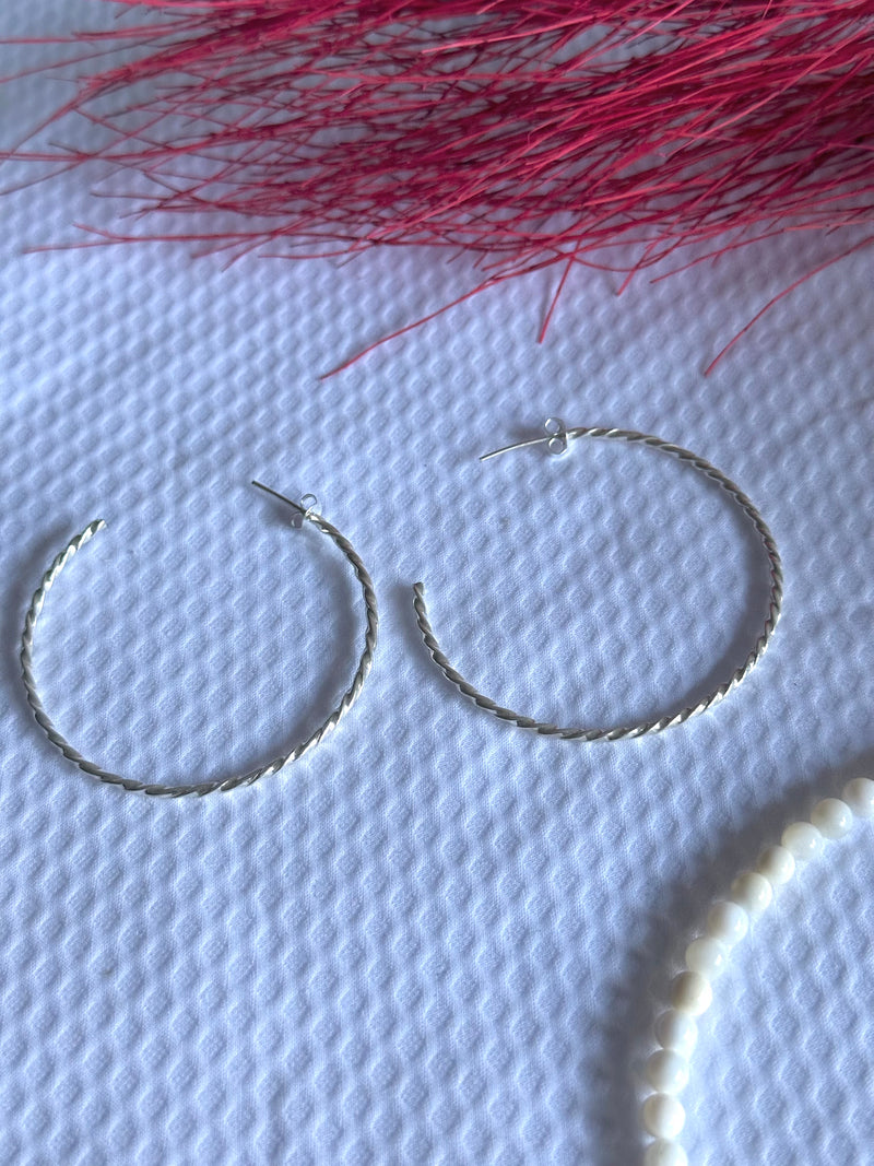 Argola Aberta Trançada 55mm