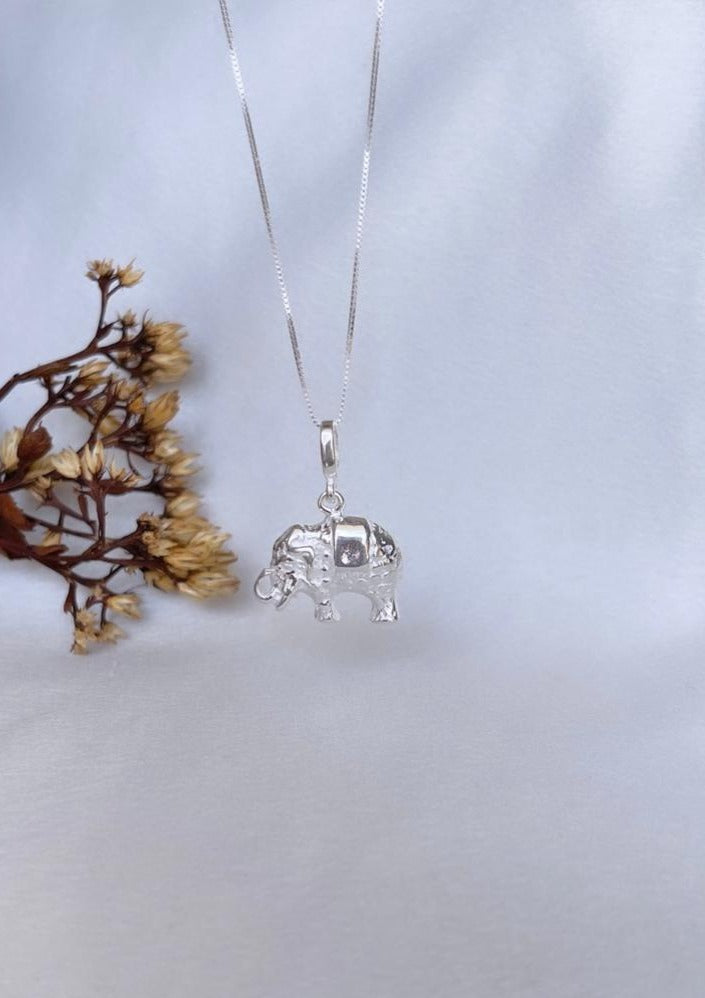 Pingente Elefante com Detalhes